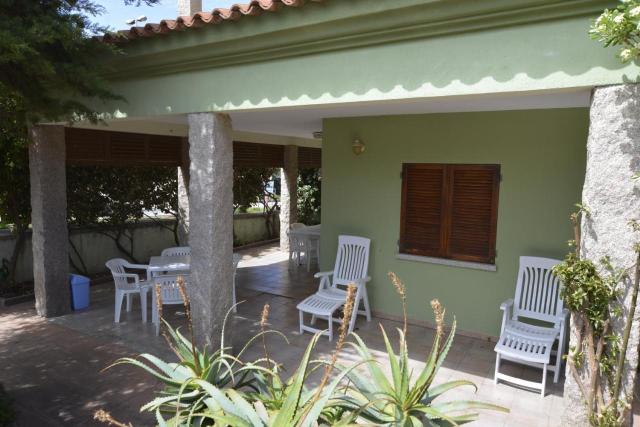 Residence Della Torre Isola Rossa Exterior foto